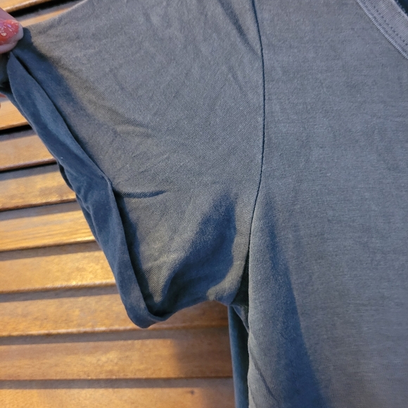 Soft shirt with lace-up front - Picture 4 of 5